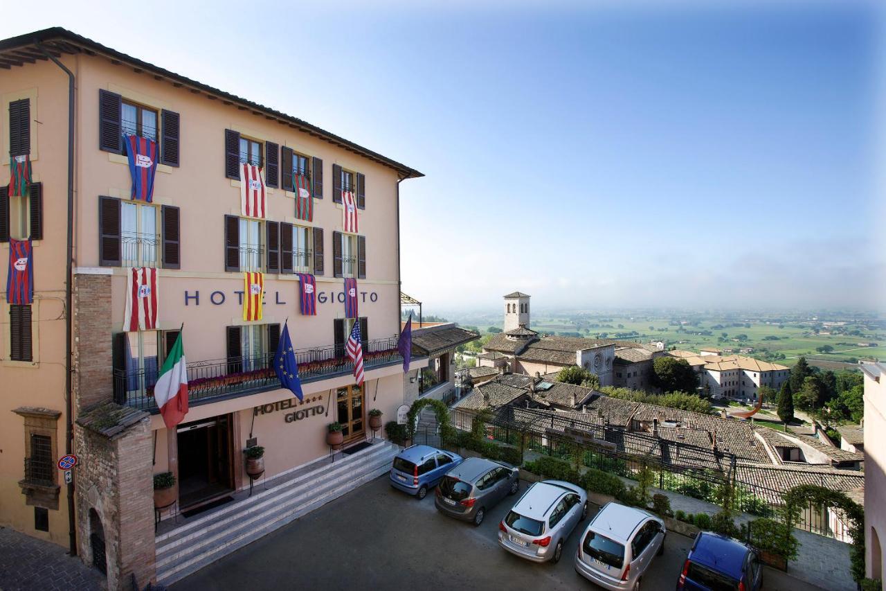 Giotto Hotel & Spa Assisi Exteriör bild