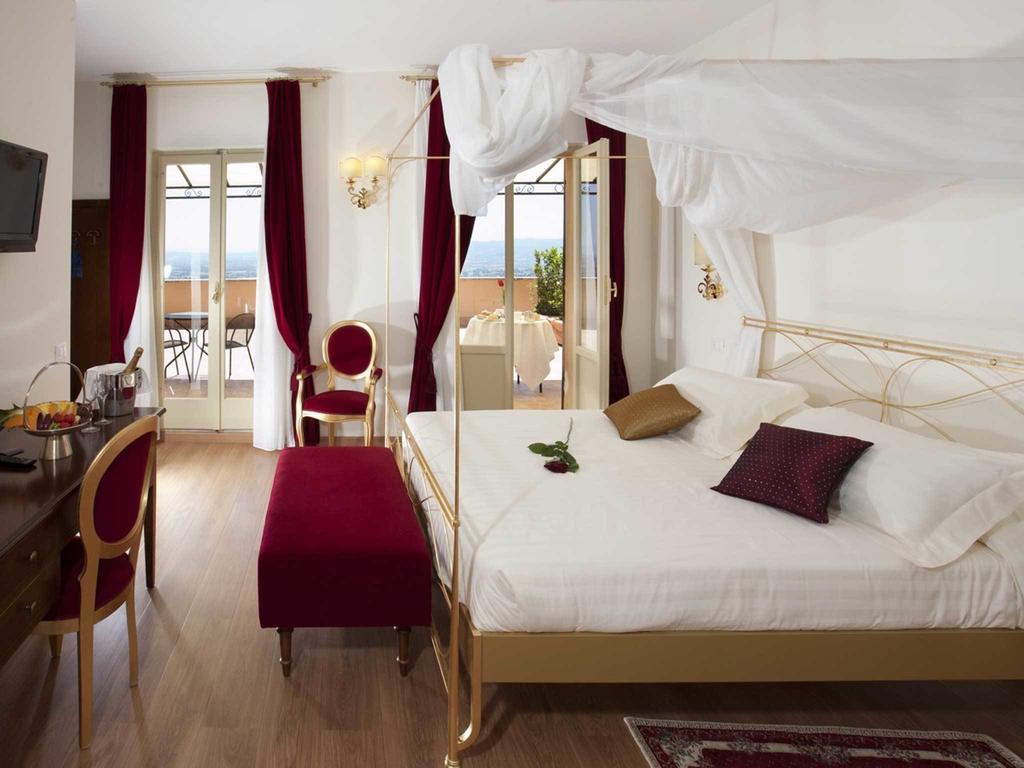 Giotto Hotel & Spa Assisi Rum bild