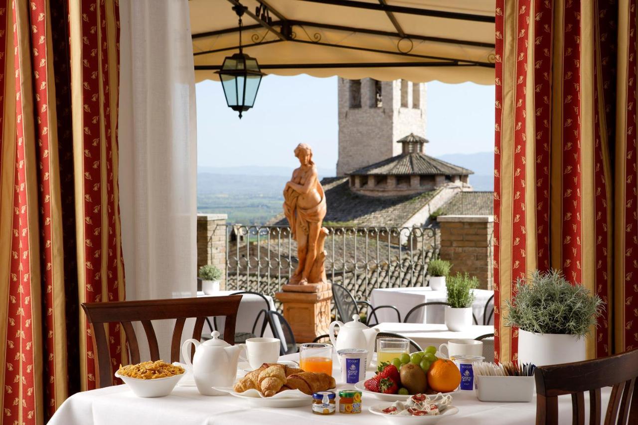 Giotto Hotel & Spa Assisi Exteriör bild