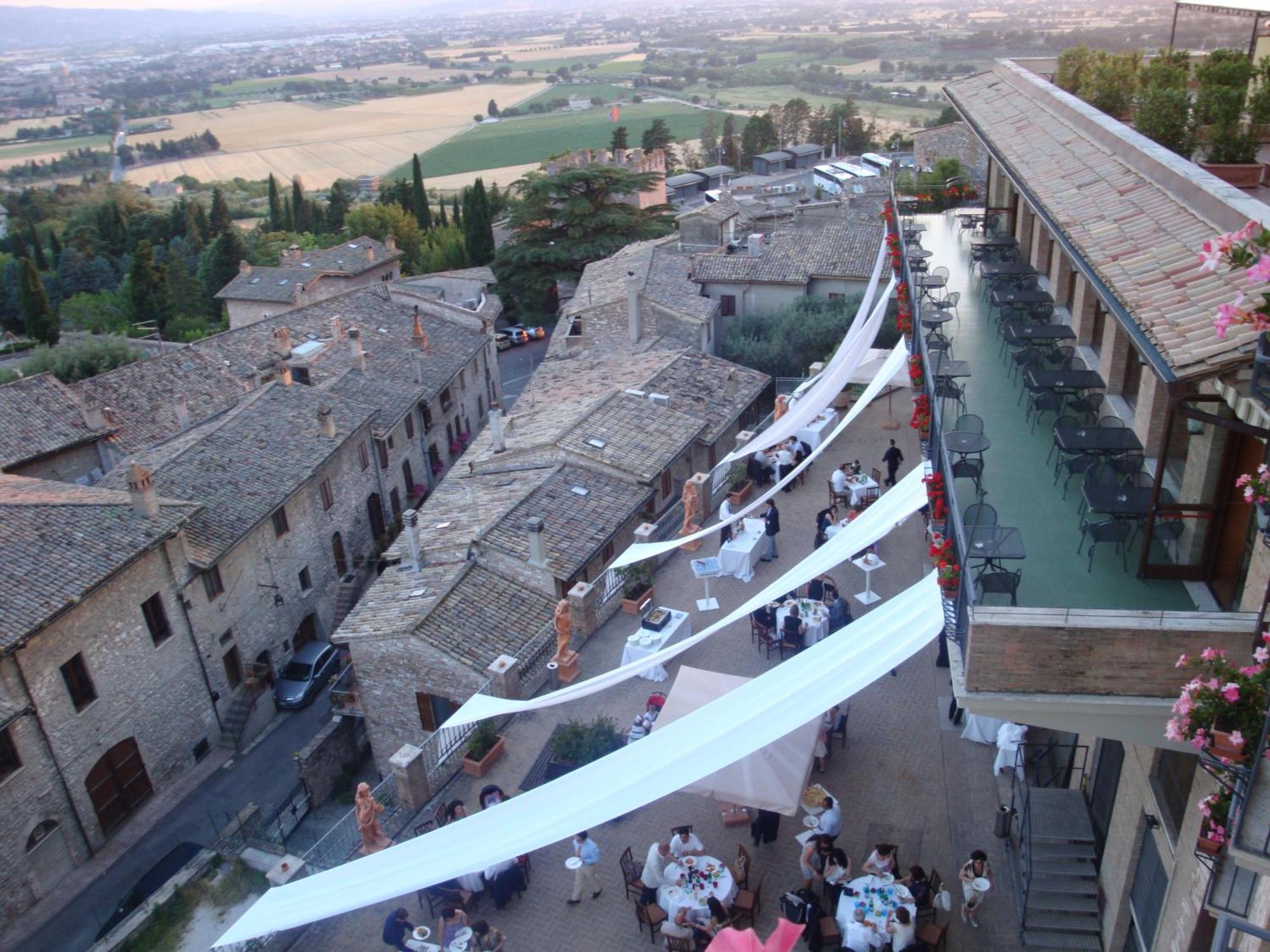 Giotto Hotel & Spa Assisi Exteriör bild