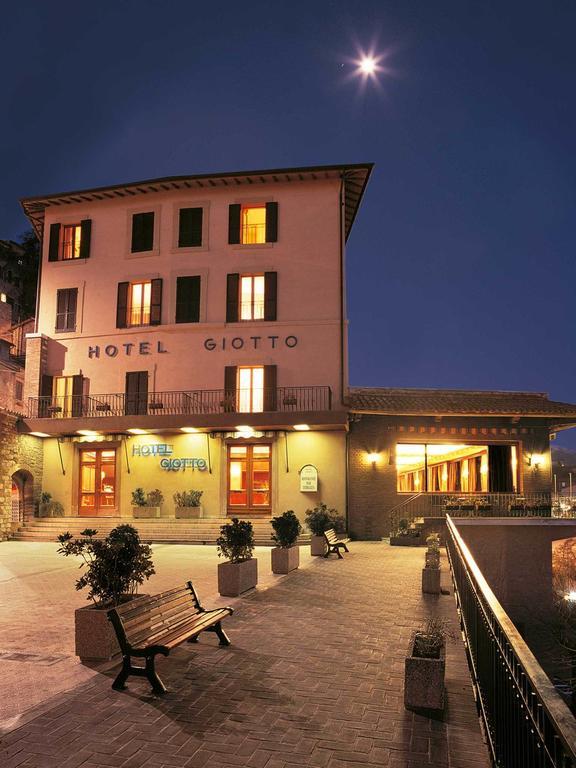Giotto Hotel & Spa Assisi Exteriör bild